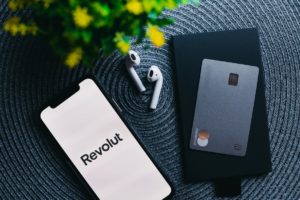 Revolut diventa una banca italiana